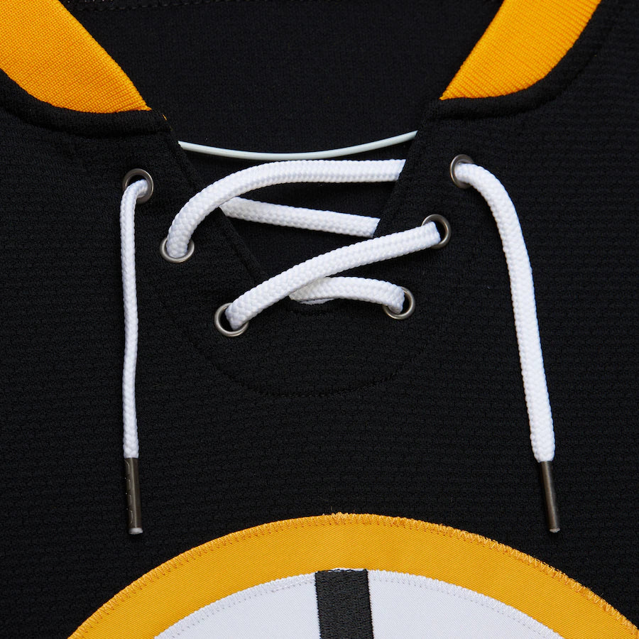 Mitchell & Ness NHL Men's Bobby Orr Boston Bruins 1971-72 Power Play Player Jersey