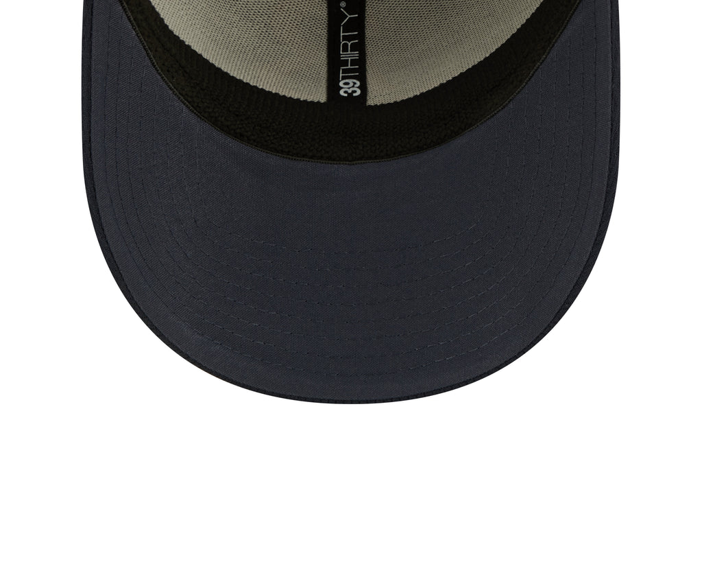 New Era NFL Men's Chicago Bears 2022 NFL Sideline 39THIRTY Coaches Flex Hat