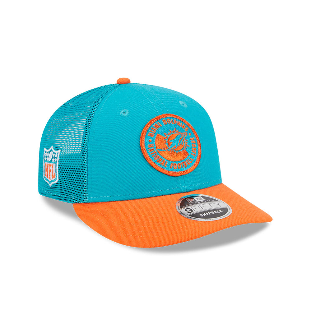 New Era NFL Men's Miami Dolphins 2023 Sideline Team Patch Low Profile 9FIFTY Snapback Hat