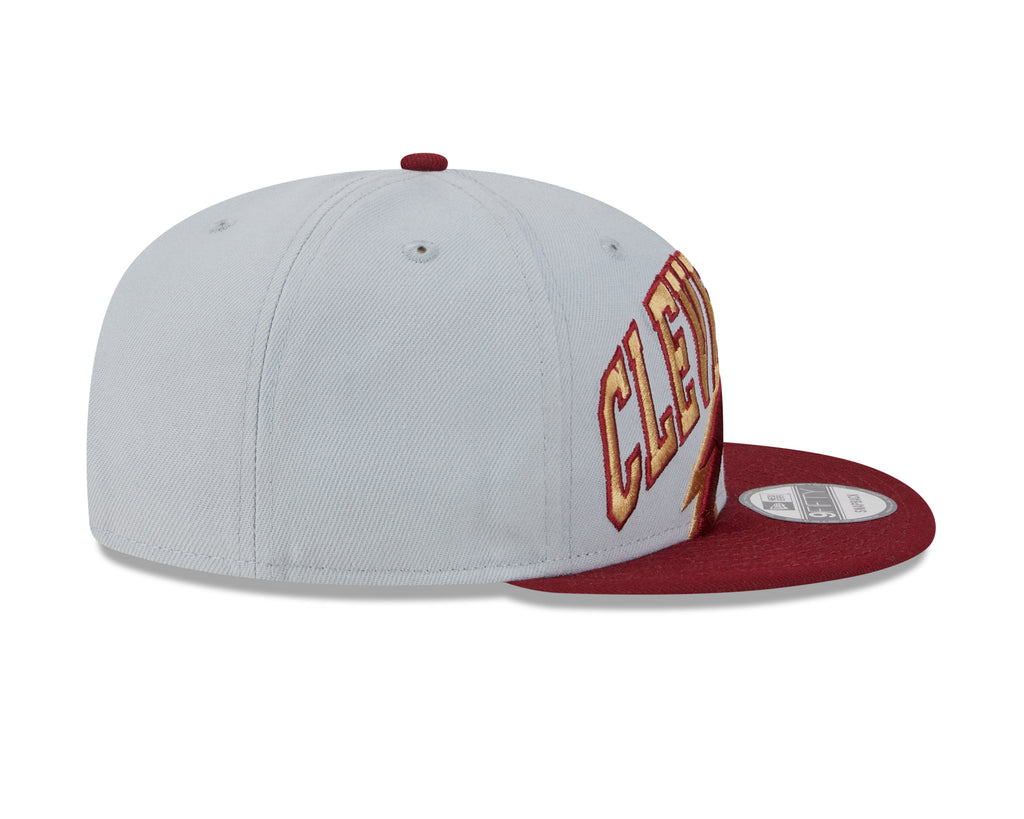 New Era NBA Men's Cleveland Cavaliers Tip Off 23 9FIFTY Snapback Hat OSFM