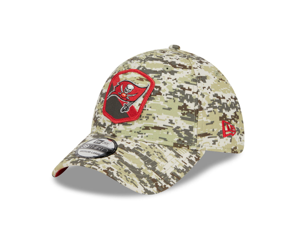New Era NFL Men's Tampa Bay Buccaneers 2023 Salute to Service 39THIRTY Flex Hat