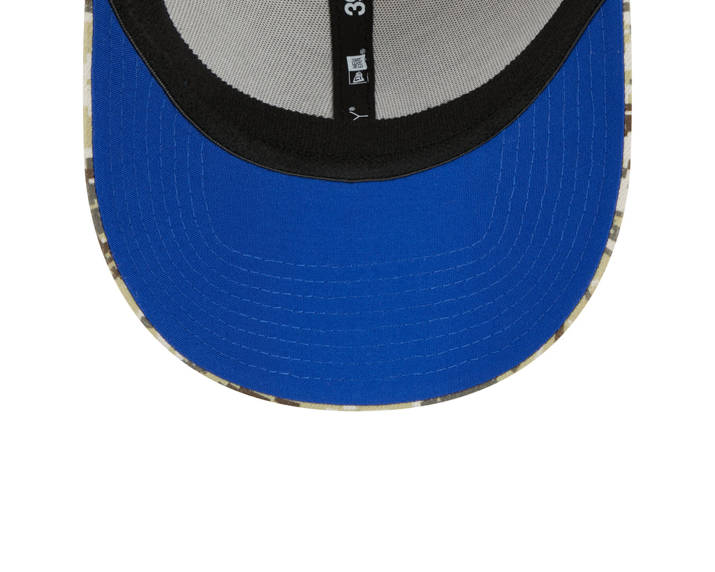 New Era NFL Men's New York Giants 2023 Salute to Service 39THIRTY Flex Hat