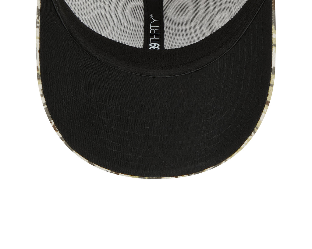 New Era NFL Men's Pittsburgh Steelers 2023 Salute to Service 39THIRTY Flex Hat
