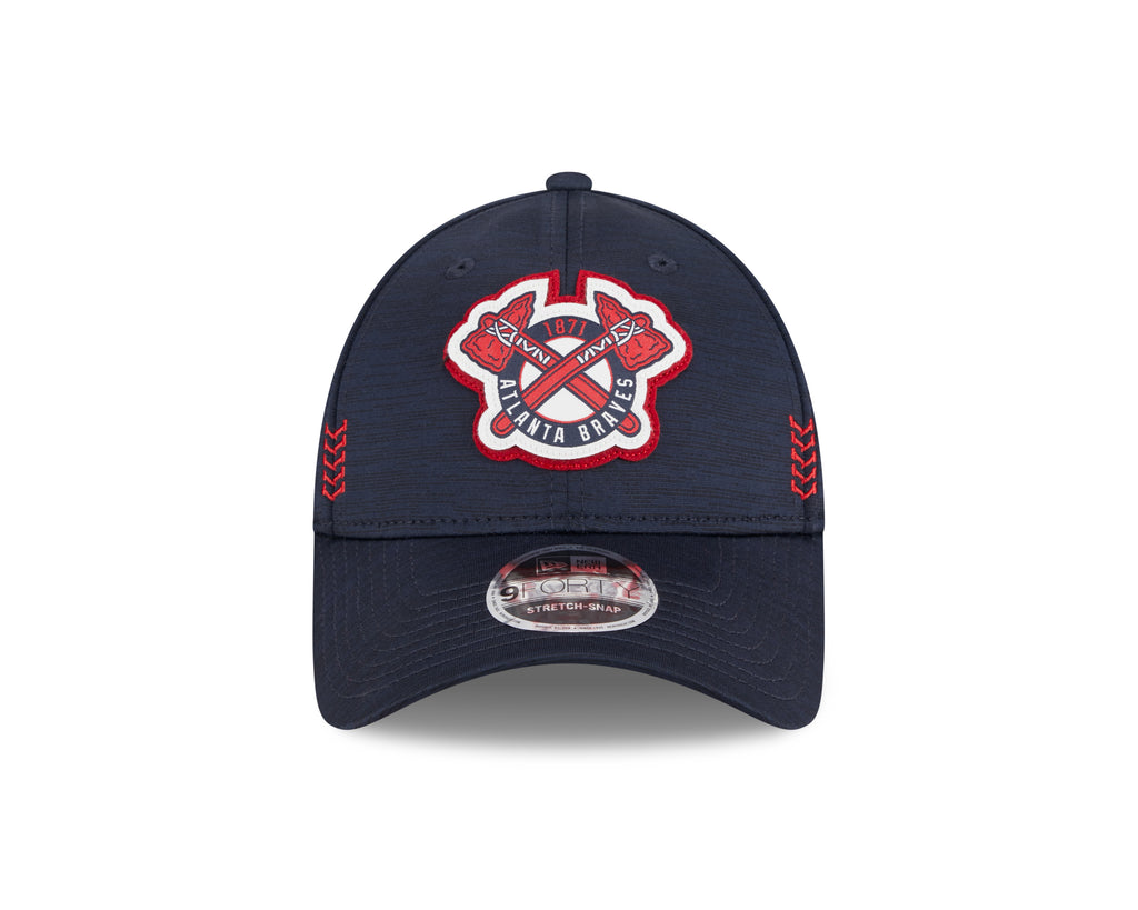 New Era MLB Men's Atlanta Braves 2024 Clubhouse 9FORTY Adjustable Snapback Hat