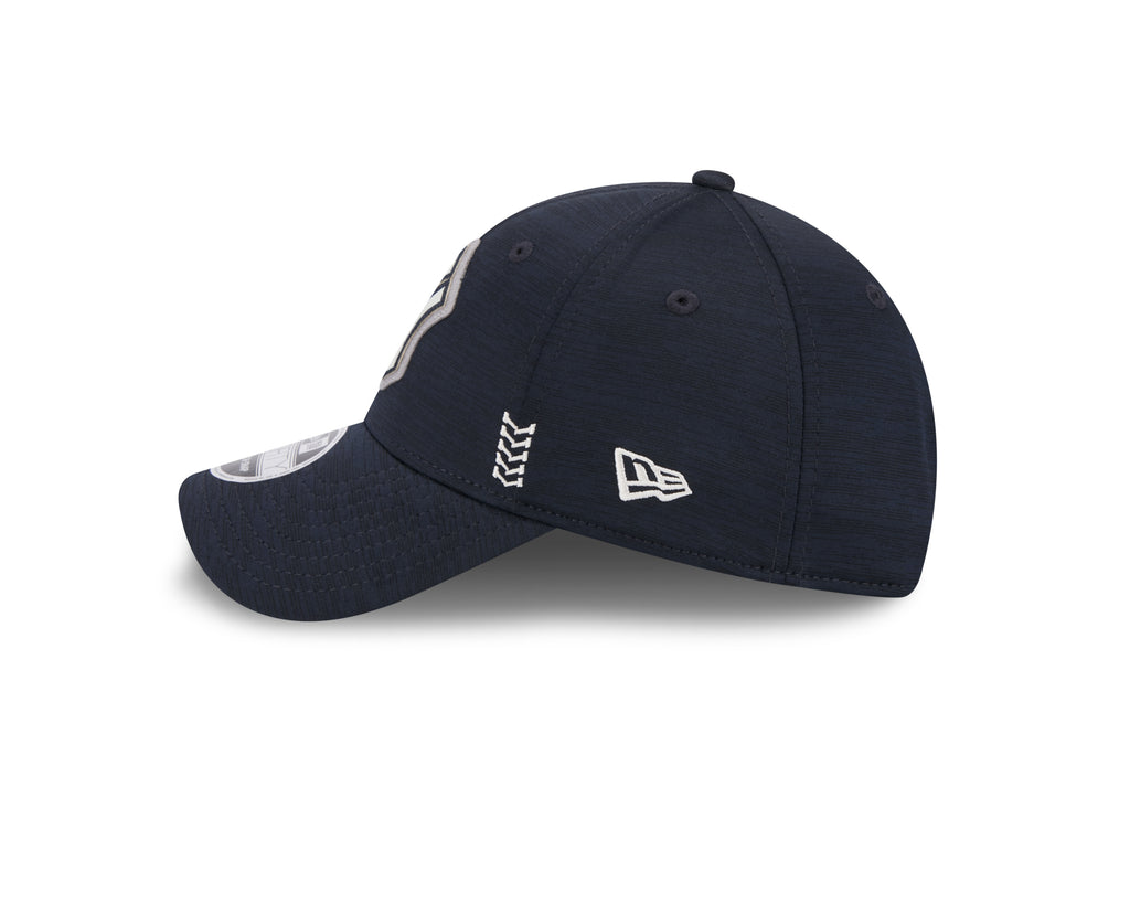 New Era MLB Men's New York Yankees 2024 Clubhouse 9FORTY Adjustable Snapback Hat