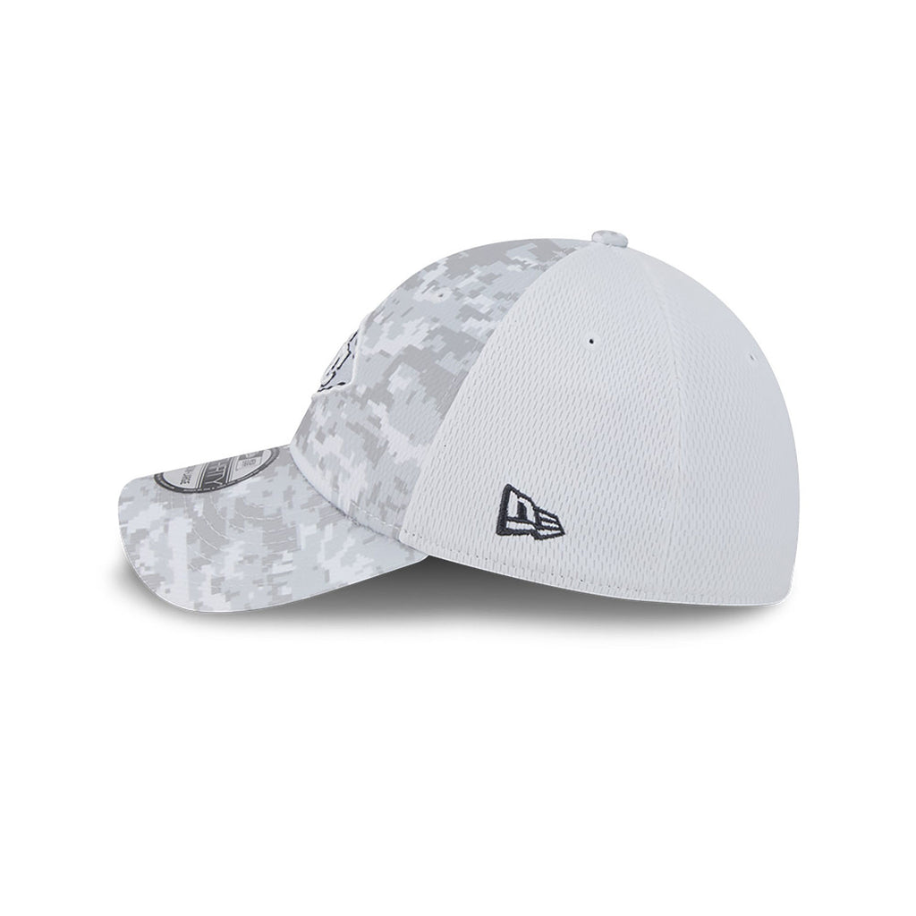 New Era NFL Men's Kansas City Chiefs 2024 Salute To Service 39THIRTY Flex Hat