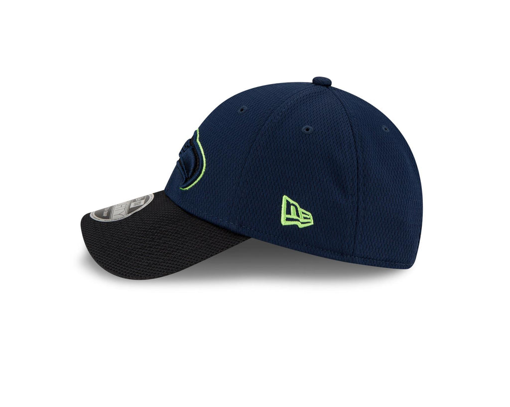 New Era NFL Men's Seattle Seahawks 2021 Sideline Road 9Forty Snapback Adjustable Hat