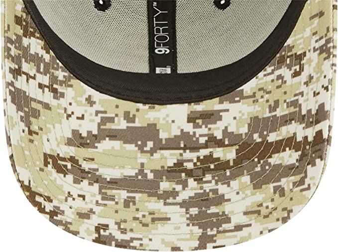 New Era NFL Men's Seattle Seahawks 2022 Salute To Service 9Forty Snapback Adjustable Hat Black/Digital Camo