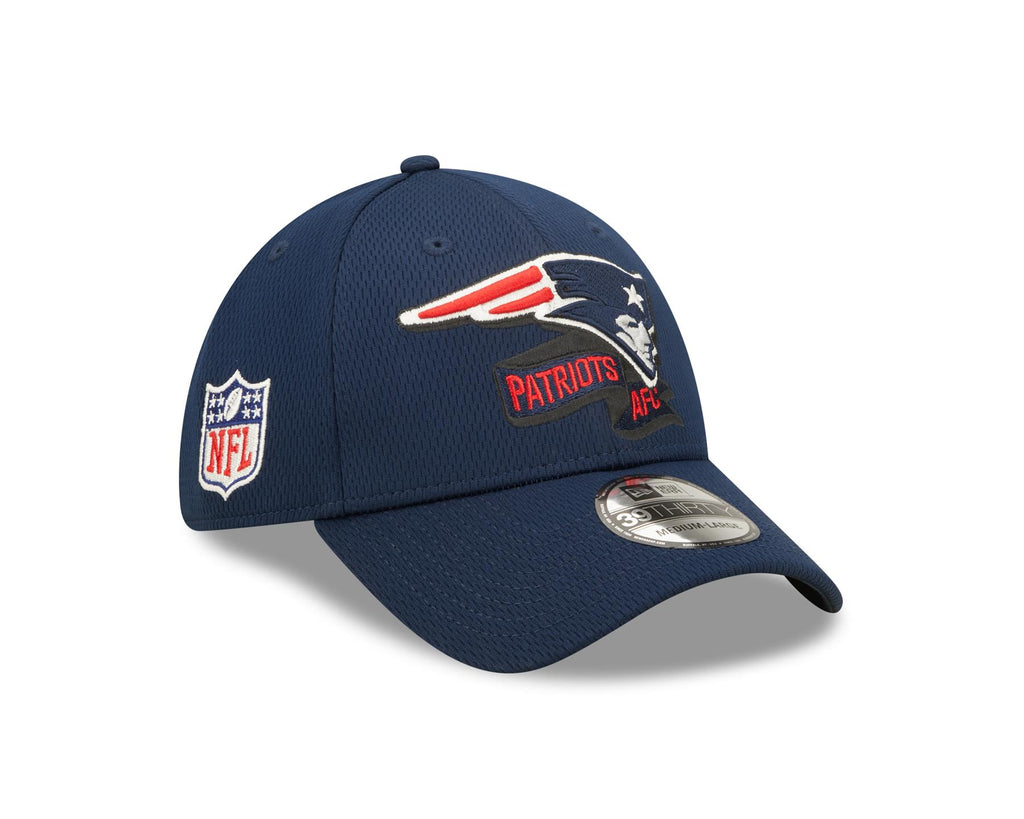 New Era NFL Men's New England Patriots 2022 NFL Sideline 39THIRTY Coaches Flex Hat