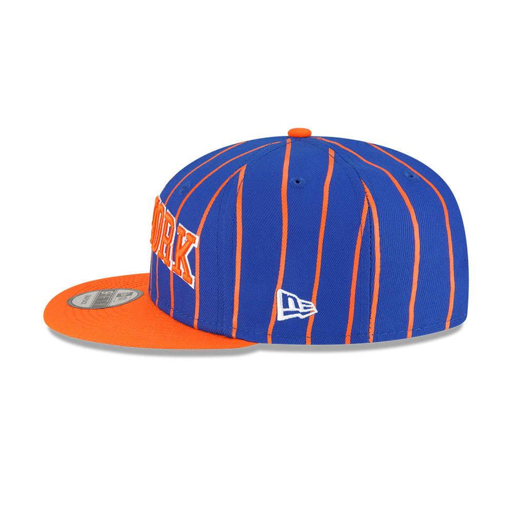 New Era NBA Men's New York Knicks City Arch 9FIFTY Snapback Hat OSFM