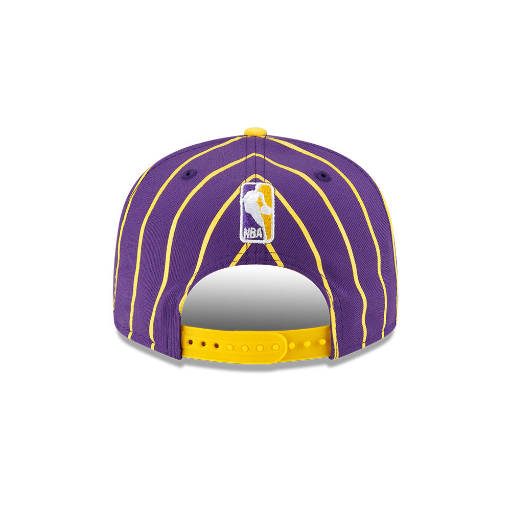 New Era NBA Men's Los Angeles Lakers City Arch 9FIFTY Snapback Hat OSFM