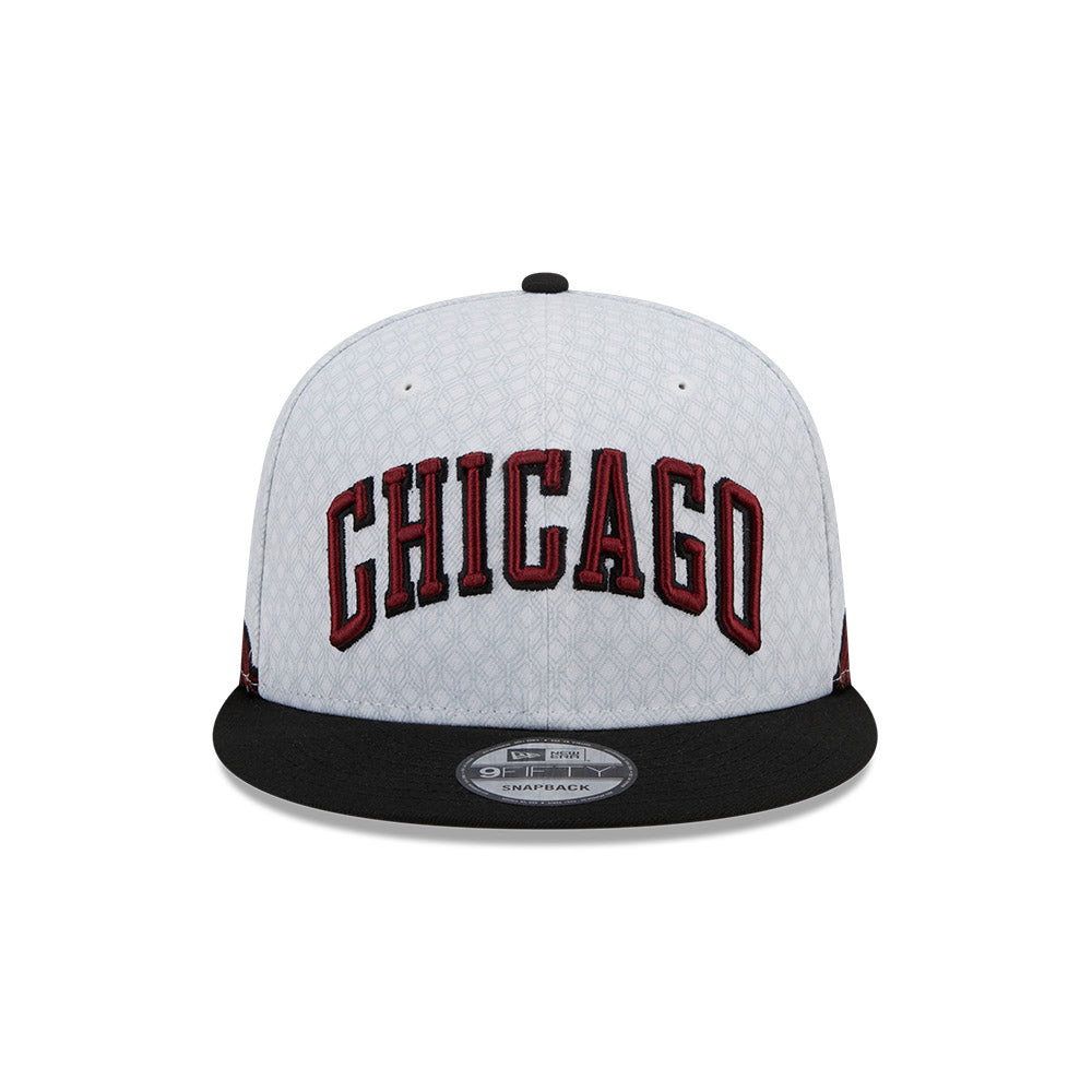 New Era NBA Men's Bulls 2022 City Edition 9FIFTY ADJ Snapback Hat OSFM