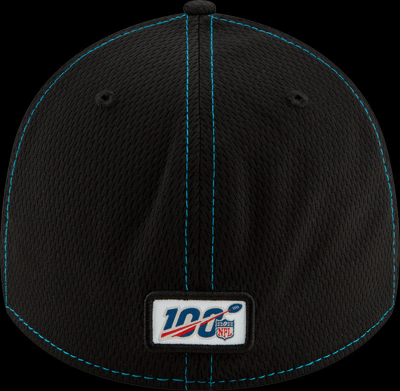 New Era NFL Men's Carolina Panthers 2019 Sideline Road Official 39THIRTY Flex Hat