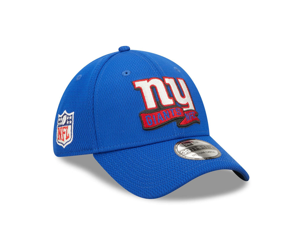 New Era NFL Men's New York Giants 2022 NFL Sideline 39THIRTY Coaches Flex Hat
