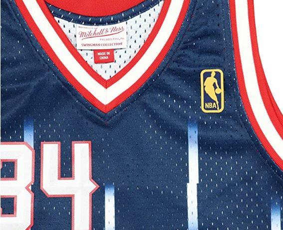 Mitchell & Ness NBA Men's Rockets Hakeem Olajuwon 1996-97 Swingman Road Jersey