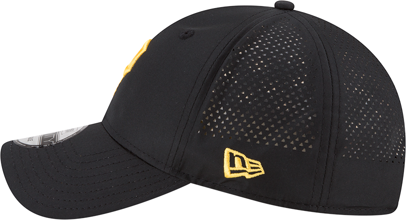 New Era MLB Men's Pittsburgh Pirates Perforated Slick 9TWENTY Adjustable Hat Black OSFA