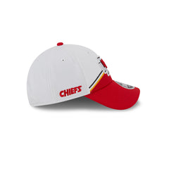 New Era NFL Men's Kansas City Chiefs 2023 Sideline 9FORTY Adjustable Hat