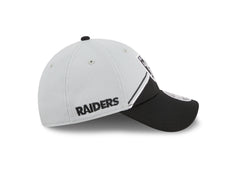 New Era NFL Men's Las Vegas Raiders 2023 Sideline 9FORTY Adjustable Hat