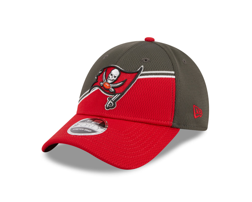 New Era NFL Men's Tampa Bay Buccaneers 2023 Sideline 9FORTY Adjustable Hat