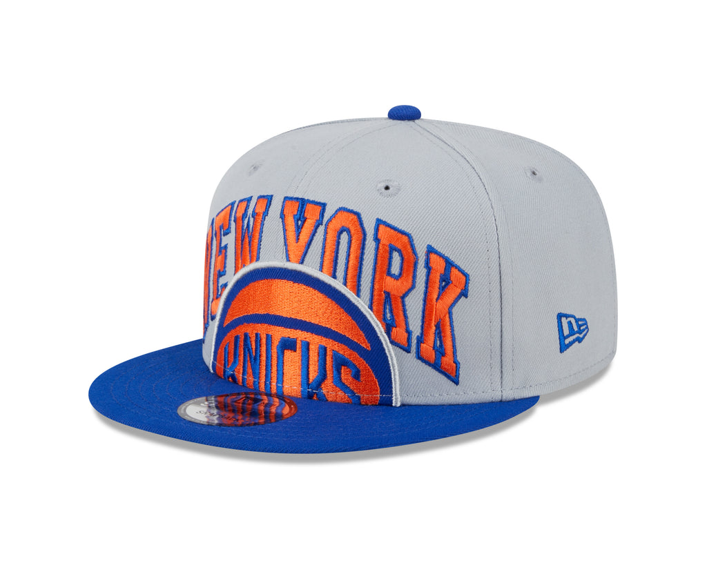 New Era NBA Men's New York Knicks Tip Off 23 9FIFTY Snapback Hat OSFM