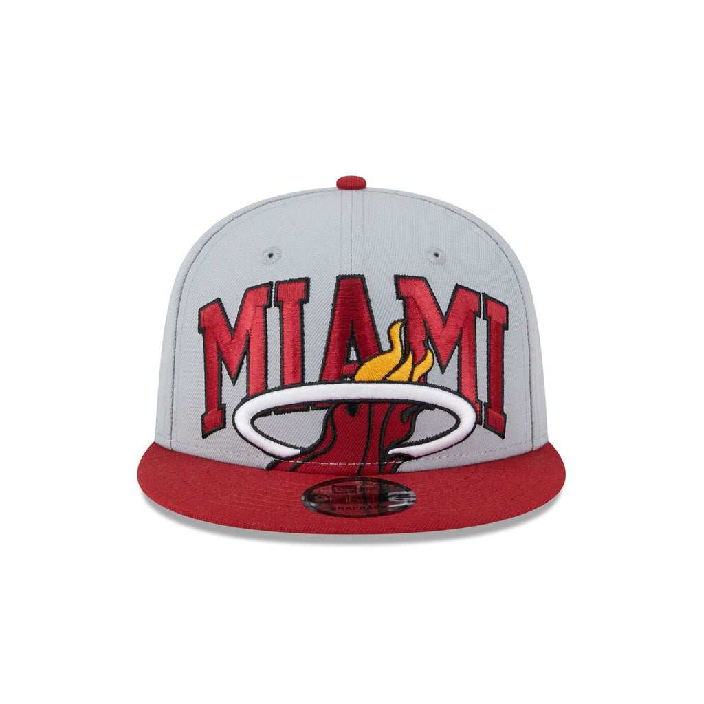 New Era NBA Men's Miami Heat Tip Off 23 9FIFTY Snapback Hat OSFM