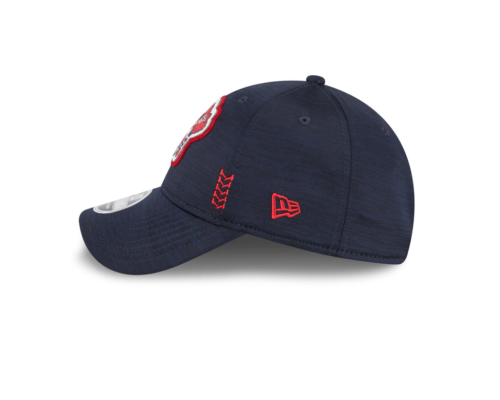 New Era MLB Men's Atlanta Braves 2024 Clubhouse 9FORTY Adjustable Snapback Hat