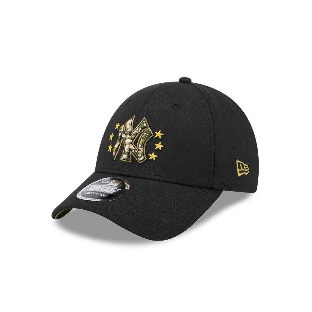New Era MLB Men's New York Yankees 2024 Armed Forces Day Black 9FORTY Adjustable Hat
