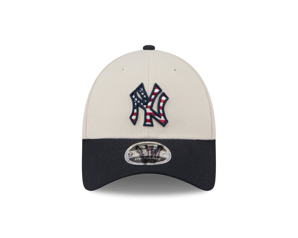 New Era MLB Men's New York Yankees 2024 Fourth of July 9FORTY Stretch-Snap Hat