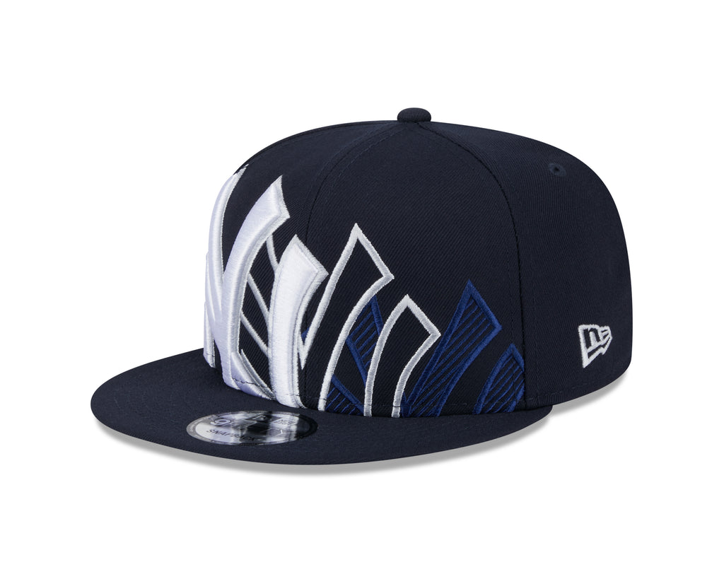 New Era MLB Men's New York Yankees Team Shadow 9FIFTY Snapback Hat OSFM