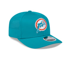 New Era NFL Men's Miami Dolphins Throwback Adventure Perform 9SEVENTY Adjustable Hat