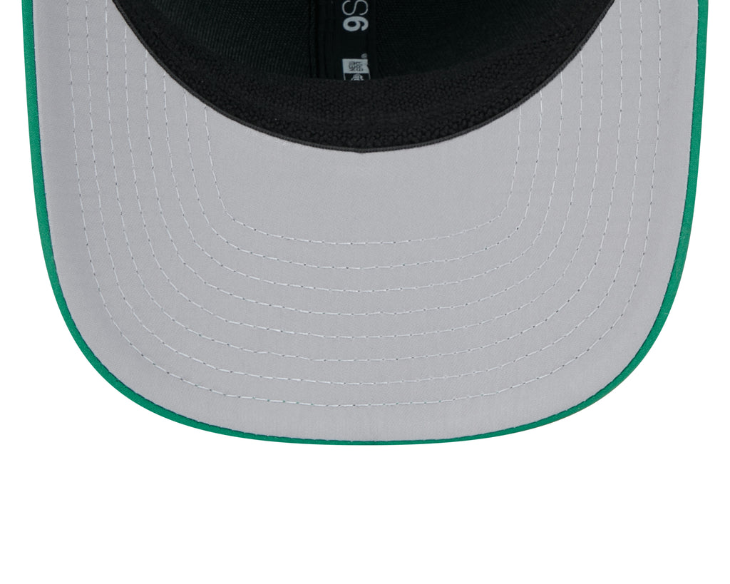 New Era NFL Men's Philadelphia Eagles Throwback Adventure Perform 9SEVENTY Adjustable Hat
