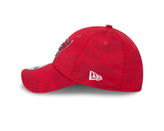 New Era NFL Men's Tampa Bay Buccaneers 2024 Sideline 39THIRTY Flex Hat