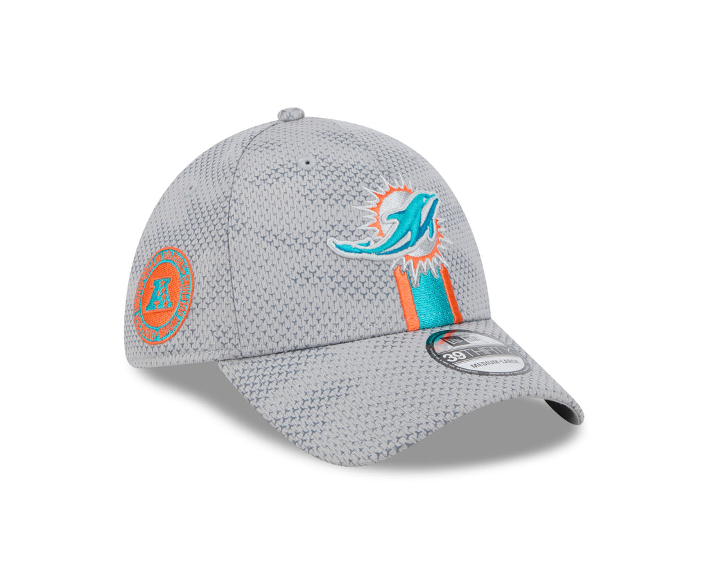 New Era NFL Men's Miami Dolphins 2024 Sideline 39THIRTY Flex Hat Grey