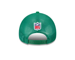 New Era NFL Men's Philadelphia Eagles 2024 Sideline Historic 9FORTY Trucker Snapback Hat