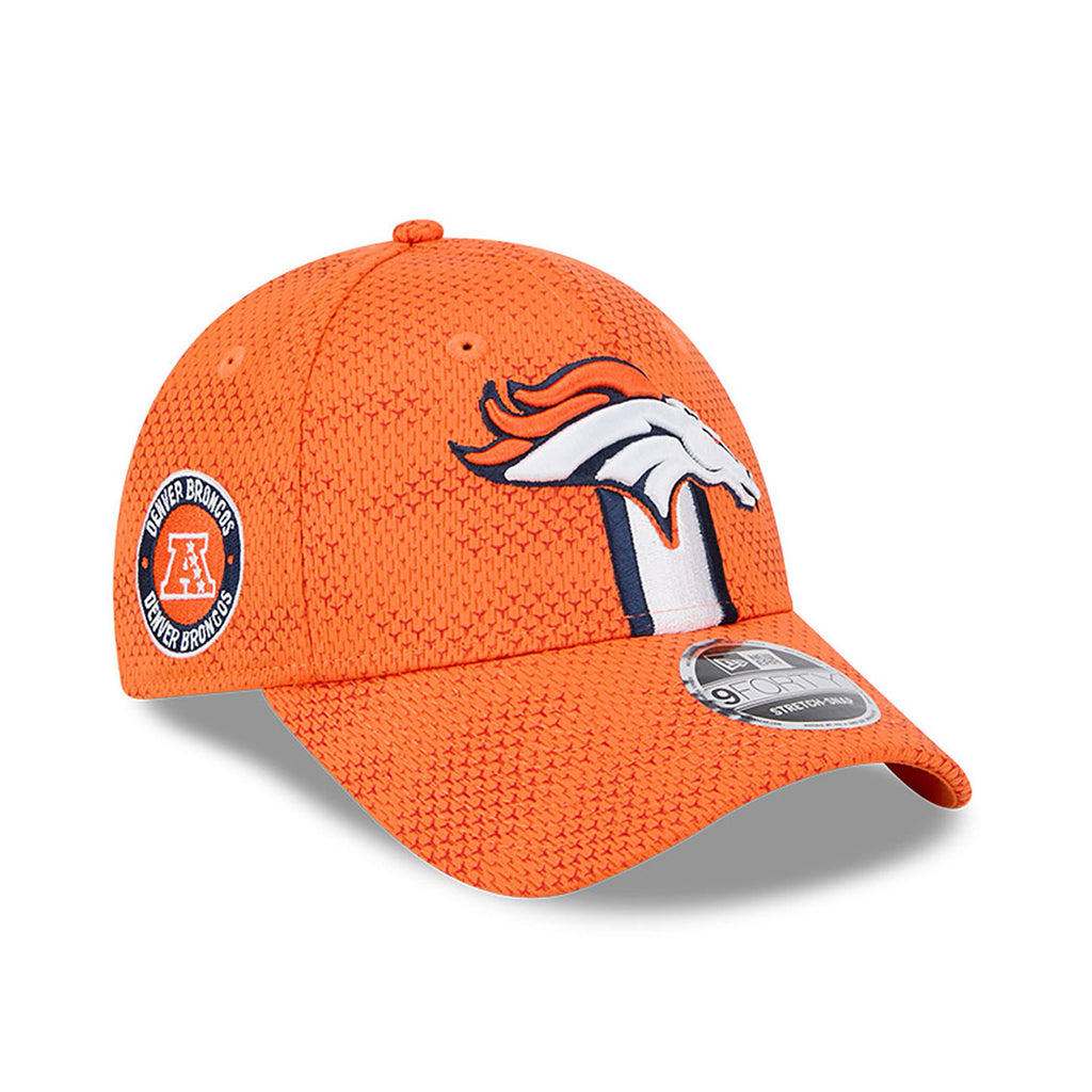 New Era NFL Men's Denver Broncos 2024 Sideline 9FORTY Adjustable Hat