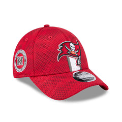 New Era NFL Men's Tampa Bay Buccaneers 2024 Sideline 9FORTY Adjustable Hat