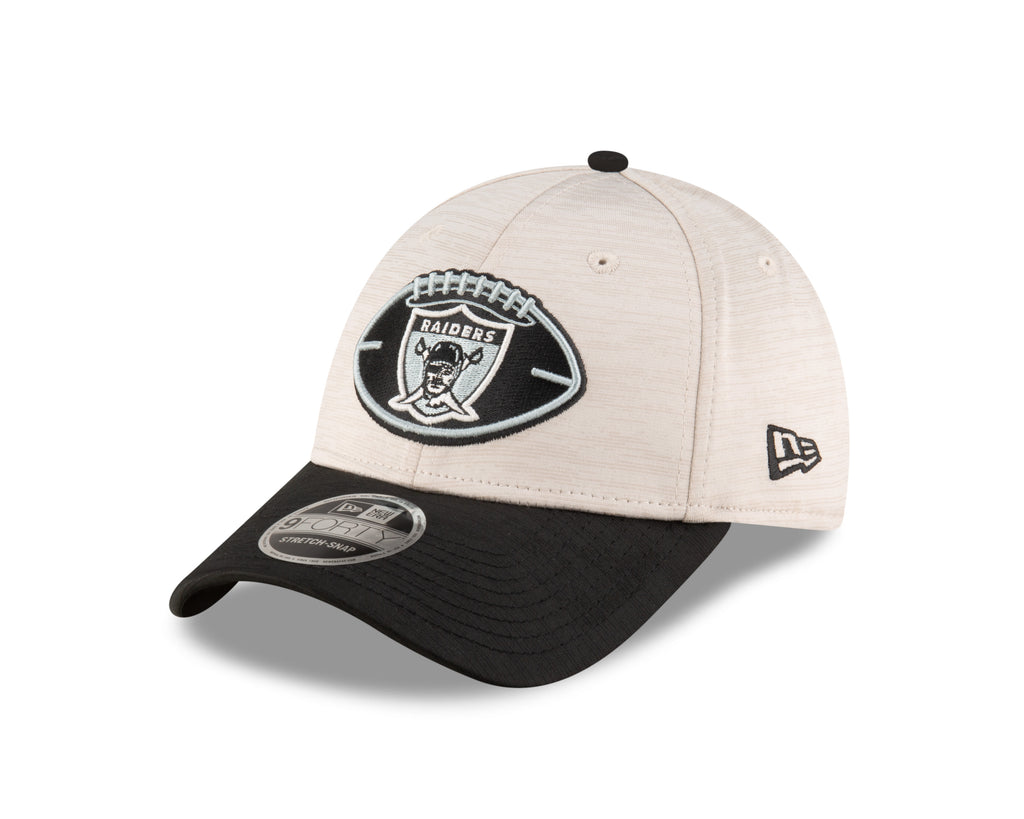 New Era NFL Men's Las Vegas Raiders 2024 Sideline Historic 9FORTY Snapback Hat