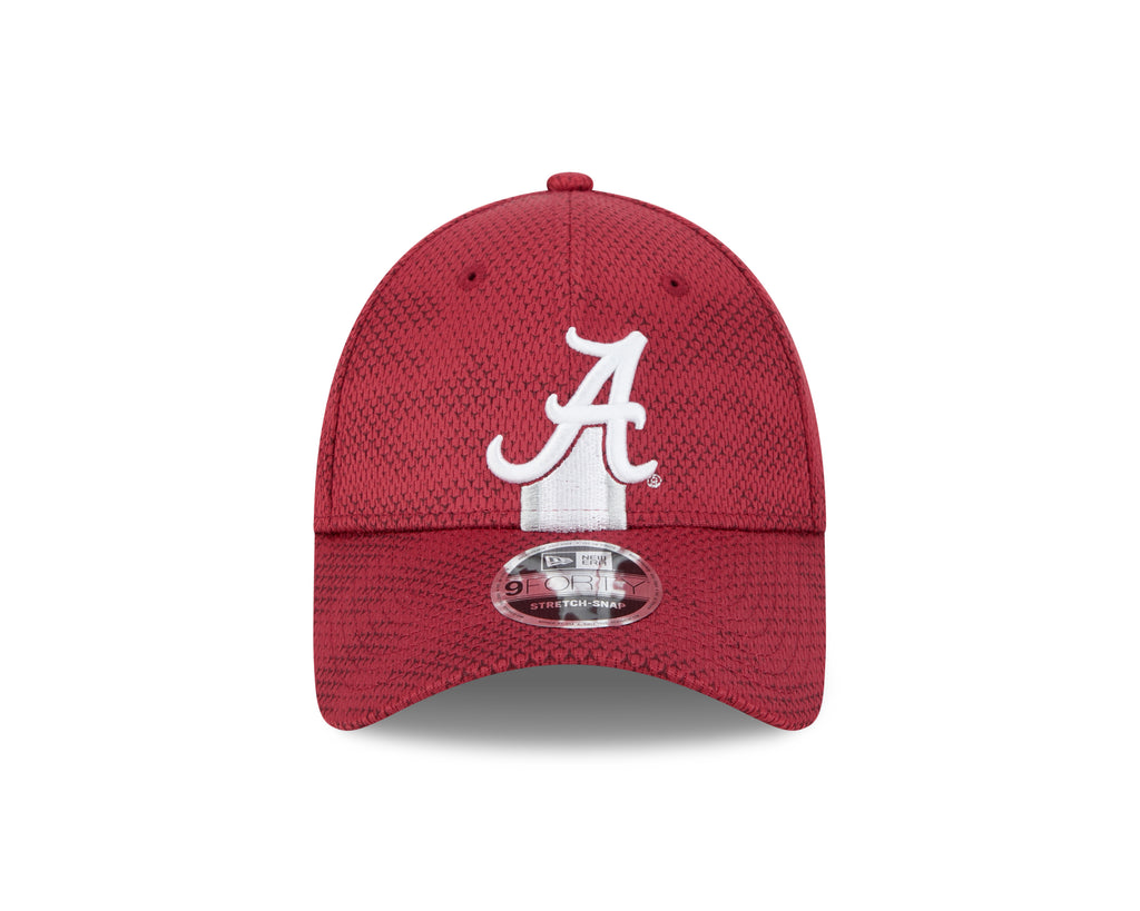 New Era NCAA Men's Alabama Crimson Tide 2024 Sideline 9FORTY Adjustable Hat