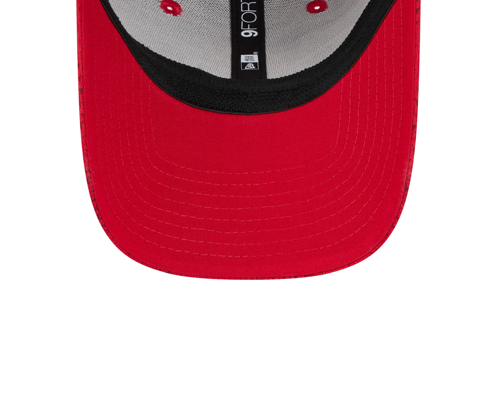 New Era NCAA Men's Ohio State Buckeyes 2024 Sideline 9FORTY Adjustable Hat