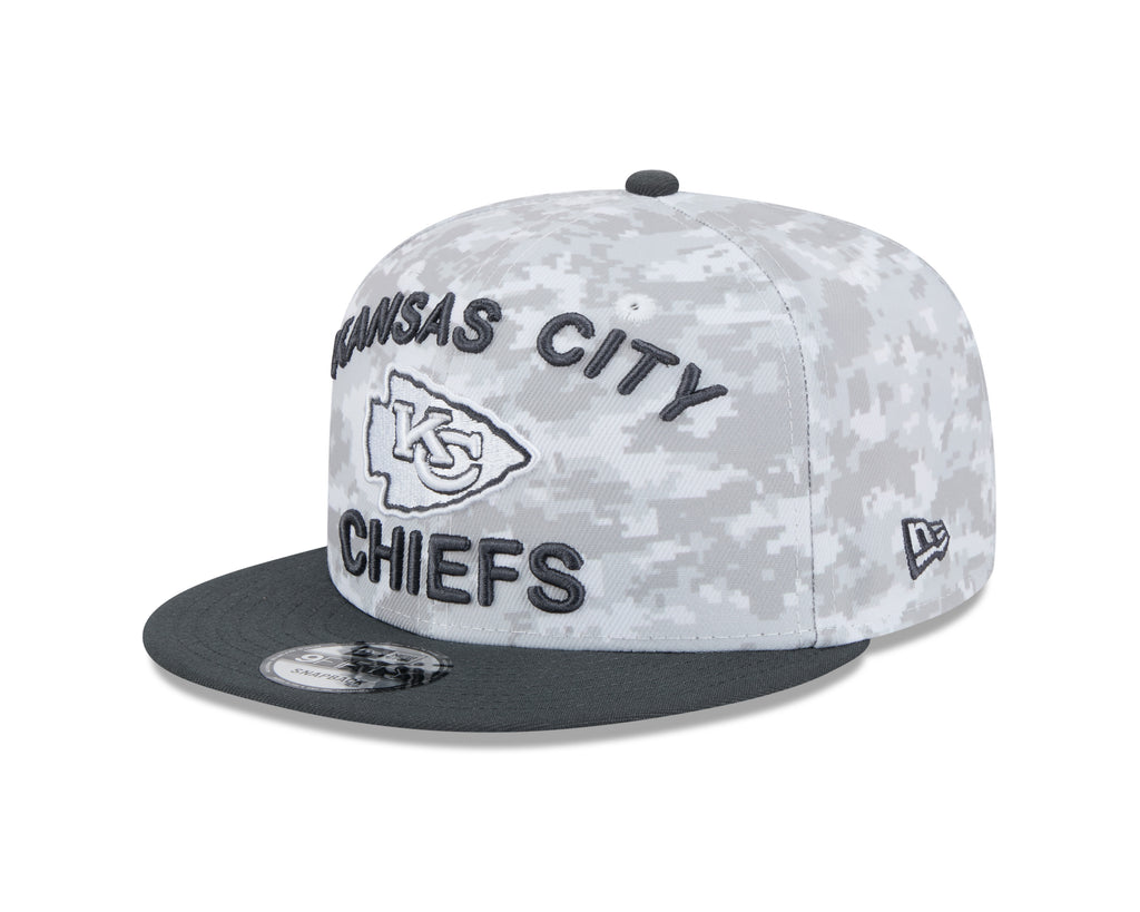 New Era NFL Men's Kansas City Chiefs 2024 Salute To Service 9FIFTY Snapback Hat