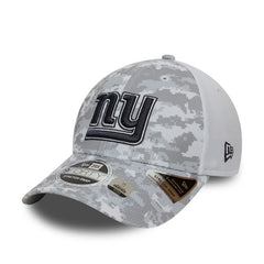 New Era NFL Men's New York Giants 2024 Salute To Service 9Forty Stretch-Snap Hat