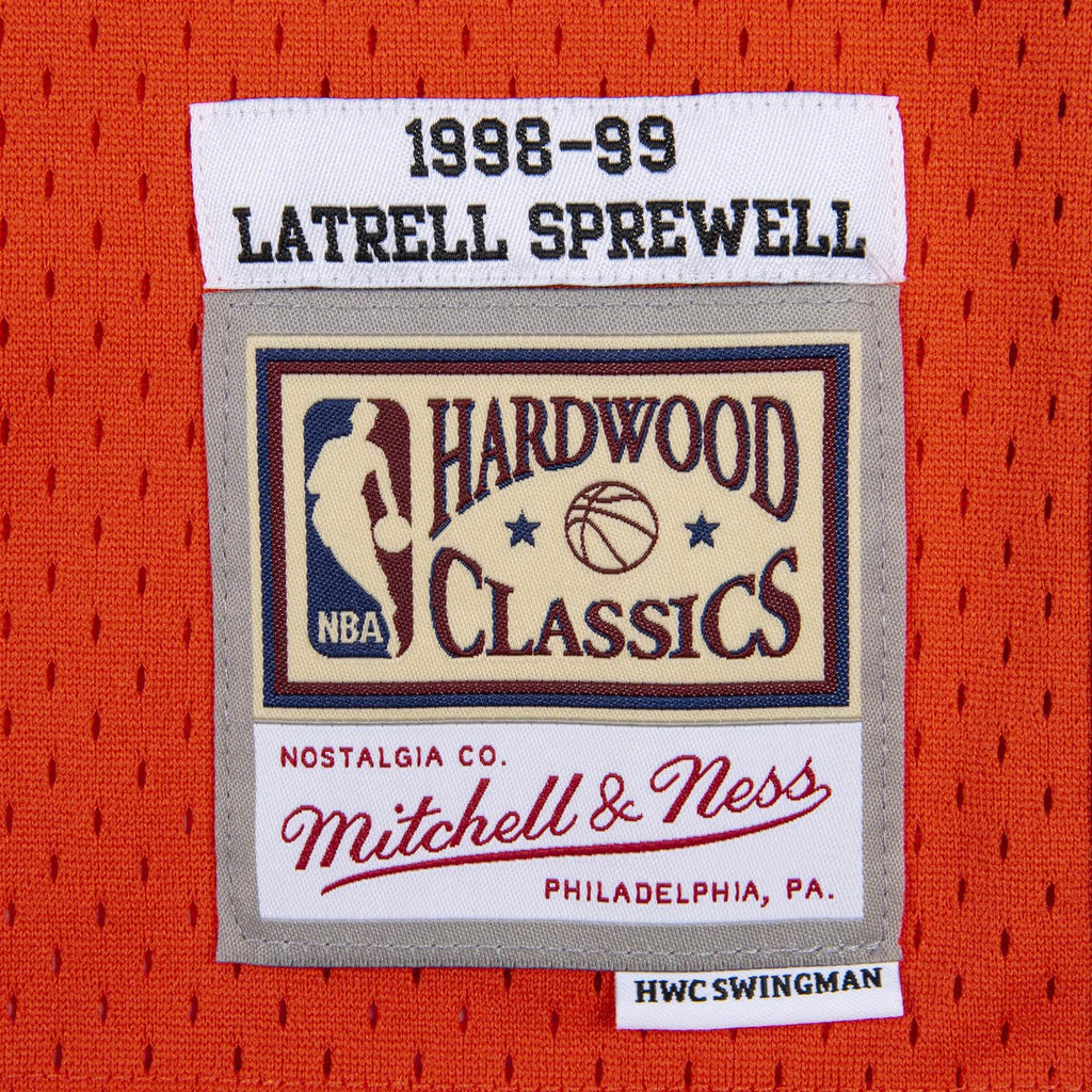 Mitchell & Ness NBA Men's Knicks Latrell Sprewell 1998-99 Swingman Jersey