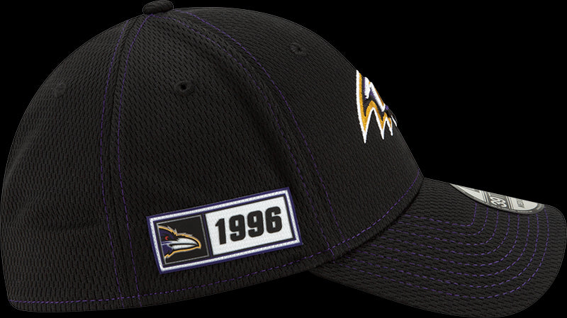 New Era NFL Men's Baltimore Ravens 2019 Sideline Road Official 39THIRTY Flex Hat