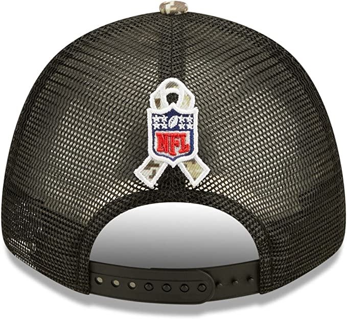 New Era NFL Men's Tampa Bay Buccaneers 2022 Salute To Service 9Forty Snapback Adjustable Hat Black/Digital Camo