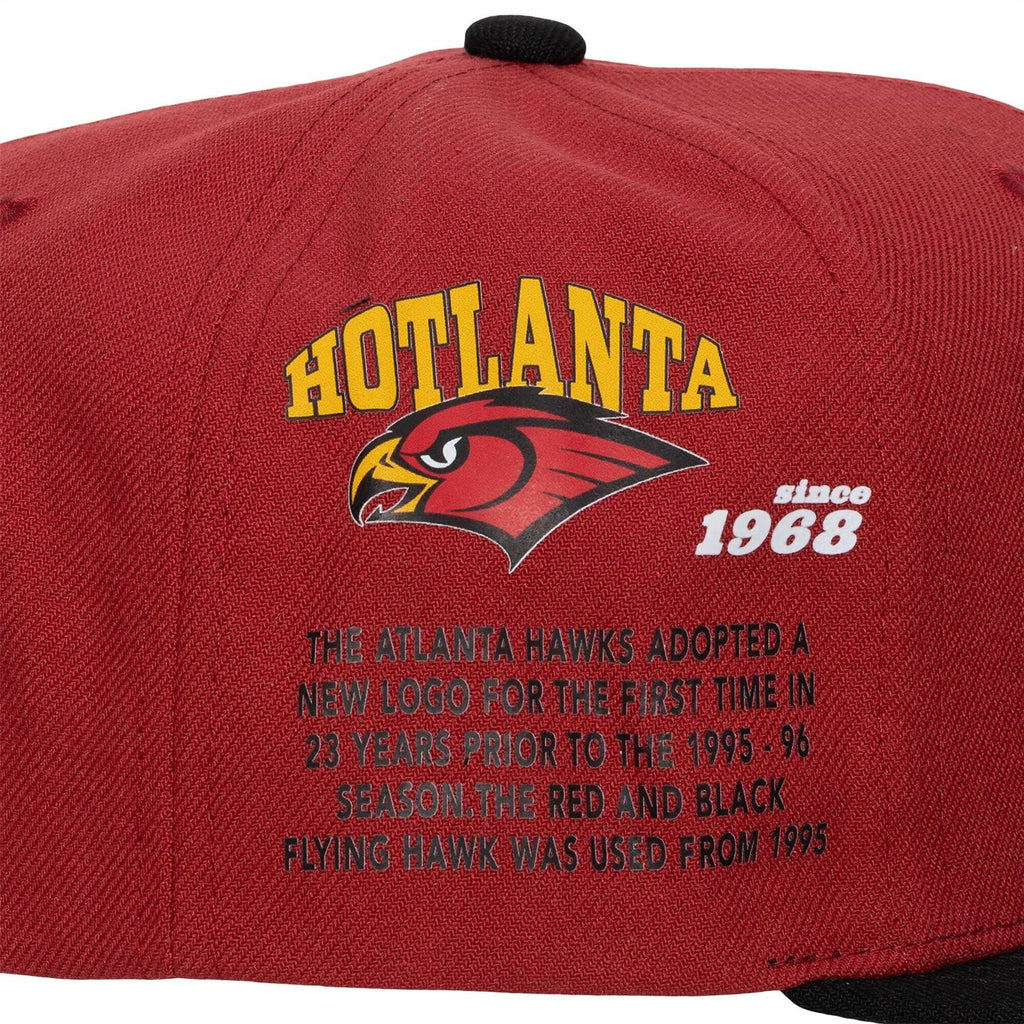 Mitchell & Ness NBA Men's Atlanta Hawks Team Origins HWC Snapback Adjustable Hat Red/Black