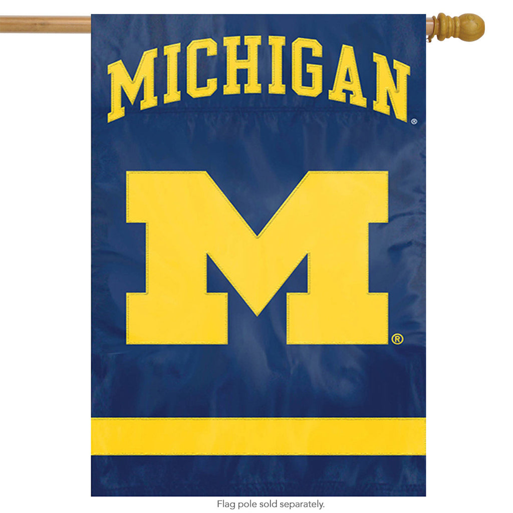Party Animal NCAA Michigan Wolverines 28" x 44" House Banner Flag