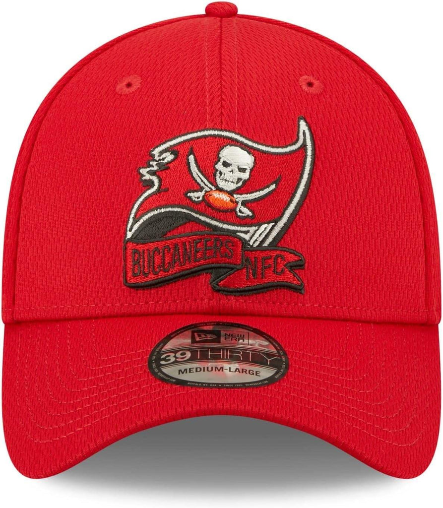 New Era NFL Men's Tampa Bay Buccaneers 2022 NFL Sideline 39THIRTY Coaches Flex Hat