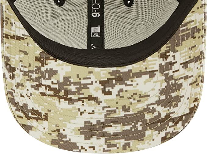 New Era NFL Men's Indianapolis Colts 2022 Salute To Service 9Forty Snapback Adjustable Hat Black/Digital Camo