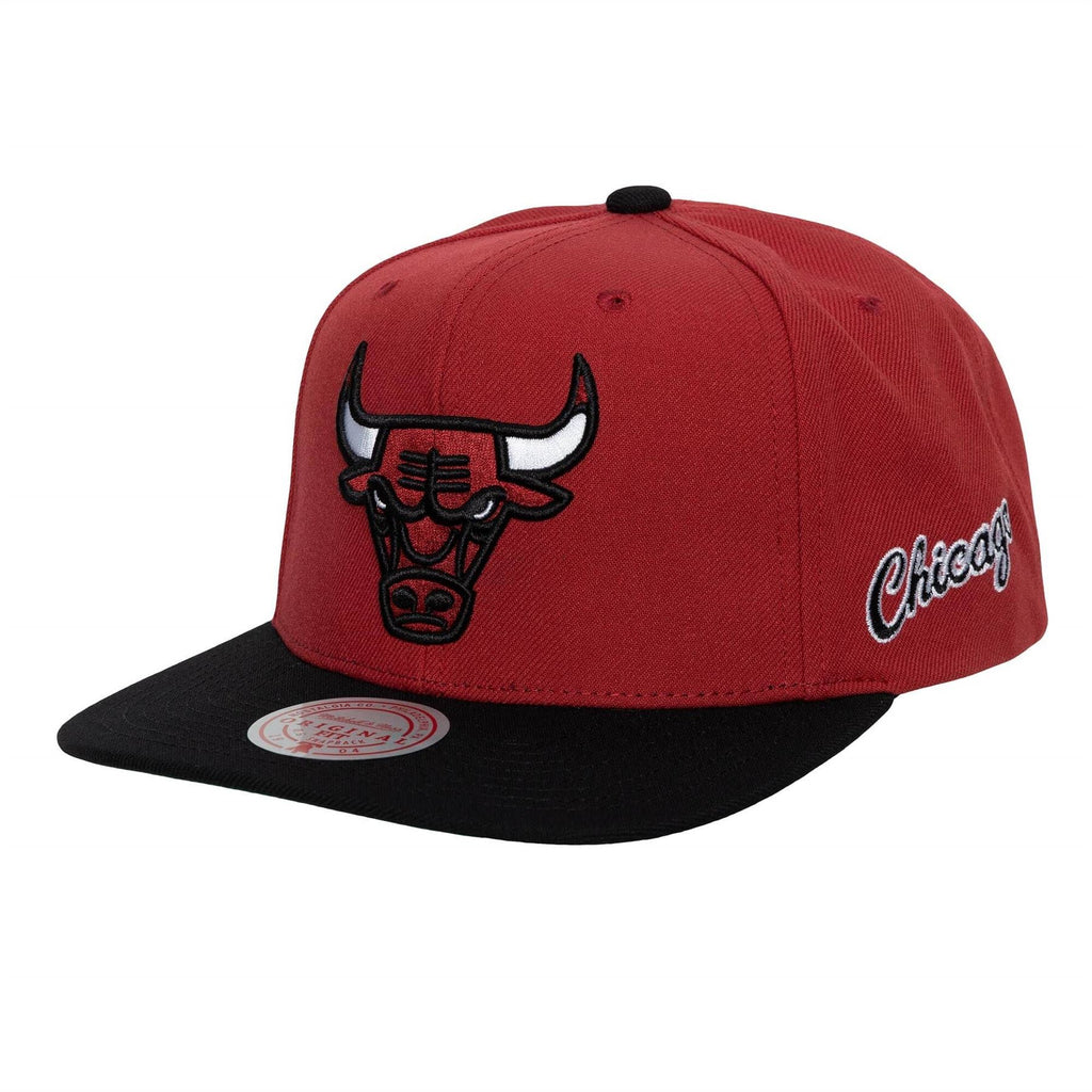 Mitchell & Ness NBA Men's Chicago Bulls Team Origins HWC Snapback Adjustable Hat Red/Black