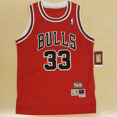 Mitchell & Ness NBA Youth Chicago Bulls Scottie Pippen 1995-96 Hardwood Classics Swingman Jersey
